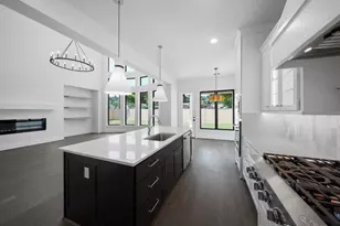 1917 Ridgemore Dr, Houston, TX 77055 - Photo 13