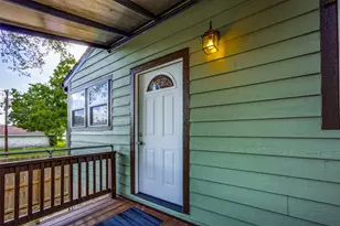 1200 W Phillips St, Alvin, TX 77511 - Photo 21