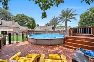 1018 Londonderry Ave, Friendswood, TX 77546 - Photo 33