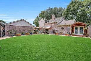 1018 Londonderry Ave, Friendswood, TX 77546 - Photo 27