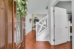 1018 Londonderry Ave, Friendswood, TX 77546 - Photo 9