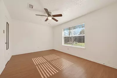 2803 Fir Crest Court, Stafford, TX 77477 - Photo 27