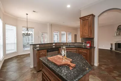 2502 Quiet Lake Court, Pearland, TX 77584 - Photo 9