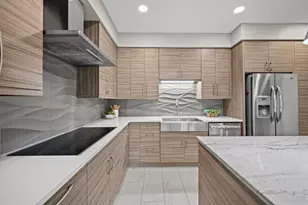 4219 W Alabama St, Houston, TX 77027 - Photo 9