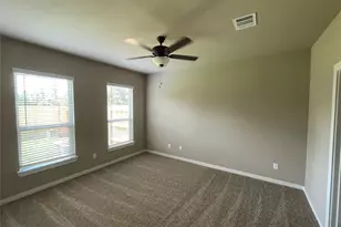 9789 Grosbeak Ln, Magnolia, TX 77354 - Photo 9