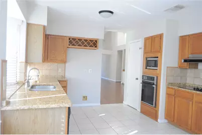 8639 Sparkling Springs Drive, Houston, TX 77095 - Photo 17