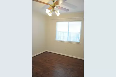 8639 Sparkling Springs Drive, Houston, TX 77095 - Photo 31