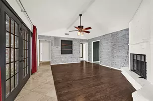 10835 Sageburrow Dr, Houston, TX 77089 - Photo 7