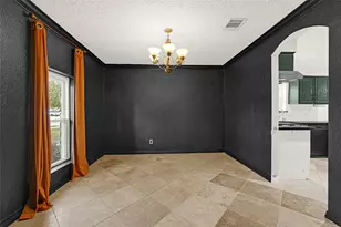 10835 Sageburrow Dr, Houston, TX 77089 - Photo 5