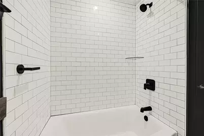 10835 Sageburrow Drive, Houston, TX 77089 - Photo 23