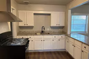 5818 Glenhurst Dr, Houston, TX 77033 - Photo 3