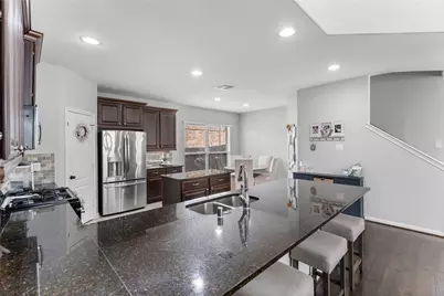 25115 Lakecrest Glen Drive, Katy, TX 77493 - Photo 9