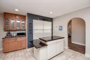 10139 Rustic Rock Rd, La Porte, TX 77571 - Photo 19