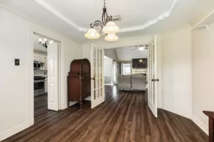 100 Van Winkle St, Lake Jackson, TX 77566 - Photo 15