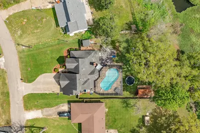 100 Van Winkle Street, Lake Jackson, TX 77566 - Photo 47