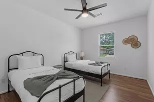 2006 Chesapeake St, Baytown, TX 77520 - Photo 25