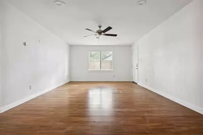 4210 Delhi Street #1/2, Houston, TX 77022 - Photo 3