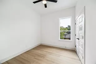 415 Clearwater St, Houston, TX 77029 - Photo 13