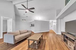 4026 Bentley Dr, Pearland, TX 77584 - Photo 9