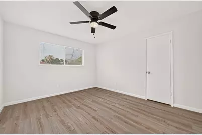 12314 Shaftsbury Drive, Houston, TX 77031 - Photo 15