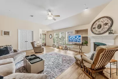 273 Sunset Path S, Conroe, TX 77316 - Photo 9