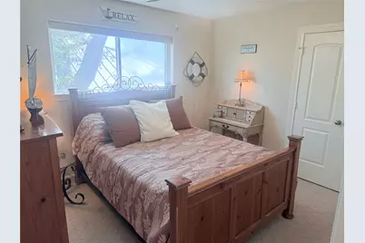 4715 W Bayshore Drive, Bacliff, TX 77518 - Photo 11