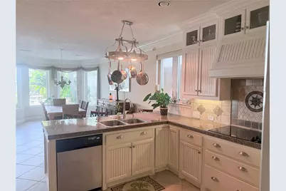 4715 W Bayshore Drive, Bacliff, TX 77518 - Photo 29
