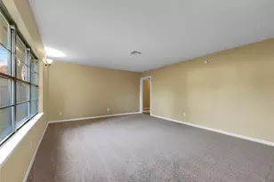 1000 Crescent Blvd, Cleveland, TX 77327 - Photo 7