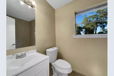 1000 Crescent Boulevard, Cleveland, TX 77327 - Photo 13