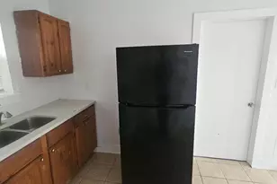 116 E Jack St, Baytown, TX 77520 - Photo 9