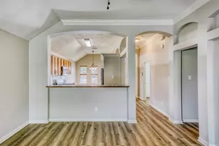 1707 Weaver St, Brenham, TX 77833 - Photo 11