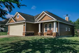 1707 Weaver St, Brenham, TX 77833 - Photo 1