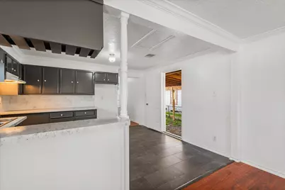 2701 Almendares Avenue, Pasadena, TX 77506 - Photo 11