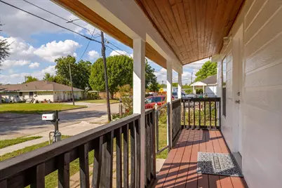 2701 Almendares Avenue, Pasadena, TX 77506 - Photo 5