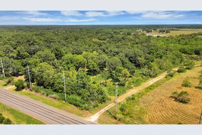 147 Private, Liberty, TX 77575 - Photo 5