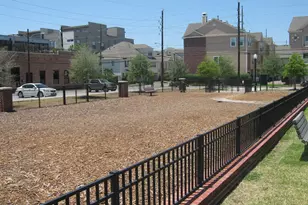 2104 Gillette St, Houston, TX 77006 - Photo 47