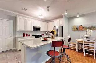 2104 Gillette St, Houston, TX 77006 - Photo 13