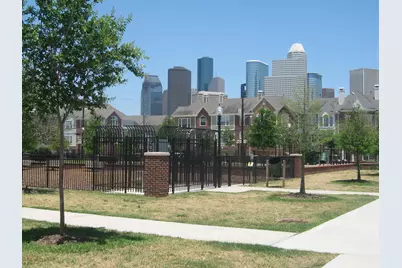 2104 Gillette Street, Houston, TX 77006 - Photo 45