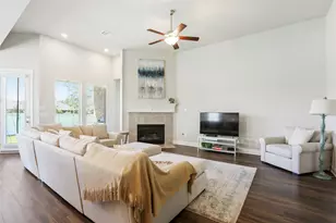 50 Wyatt Oaks Dr, The Woodlands, TX 77375 - Photo 17