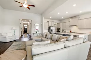 50 Wyatt Oaks Dr, The Woodlands, TX 77375 - Photo 19