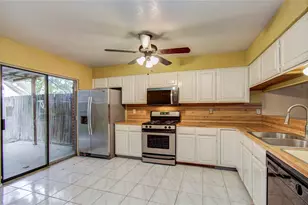 9306 Bristlebrook Dr, Houston, TX 77083 - Photo 7