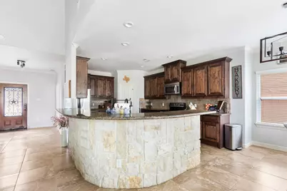 1922 Shark Court, Crosby, TX 77532 - Photo 11
