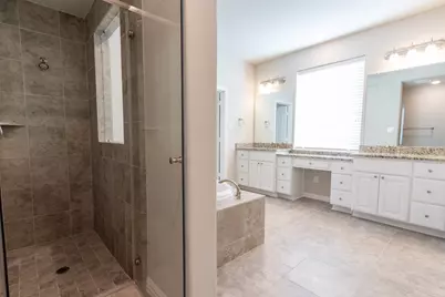 2831 Maple Oak Lane, Manvel, TX 77578 - Photo 17