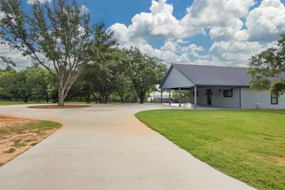 33952 Joseph Road, Waller, TX 77484 - Photo 31