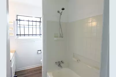 8022 Woodlyn Road, Houston, TX 77028 - Photo 5