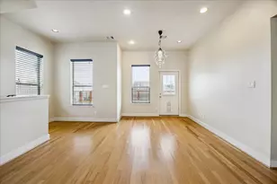 1902 Fletcher St, Houston, TX 77009 - Photo 15