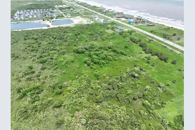 1239 Highway 87, Gilchrist, TX 77617 - Photo 31