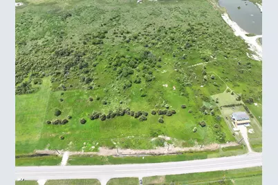 1239 Highway 87, Gilchrist, TX 77617 - Photo 19