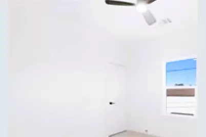 127 S Virginia Street, La Porte, TX 77571 - Photo 9