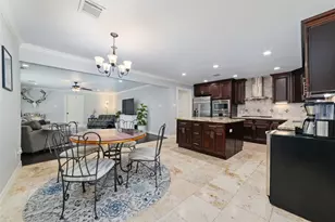 3815 April Ln, Houston, TX 77092 - Photo 11